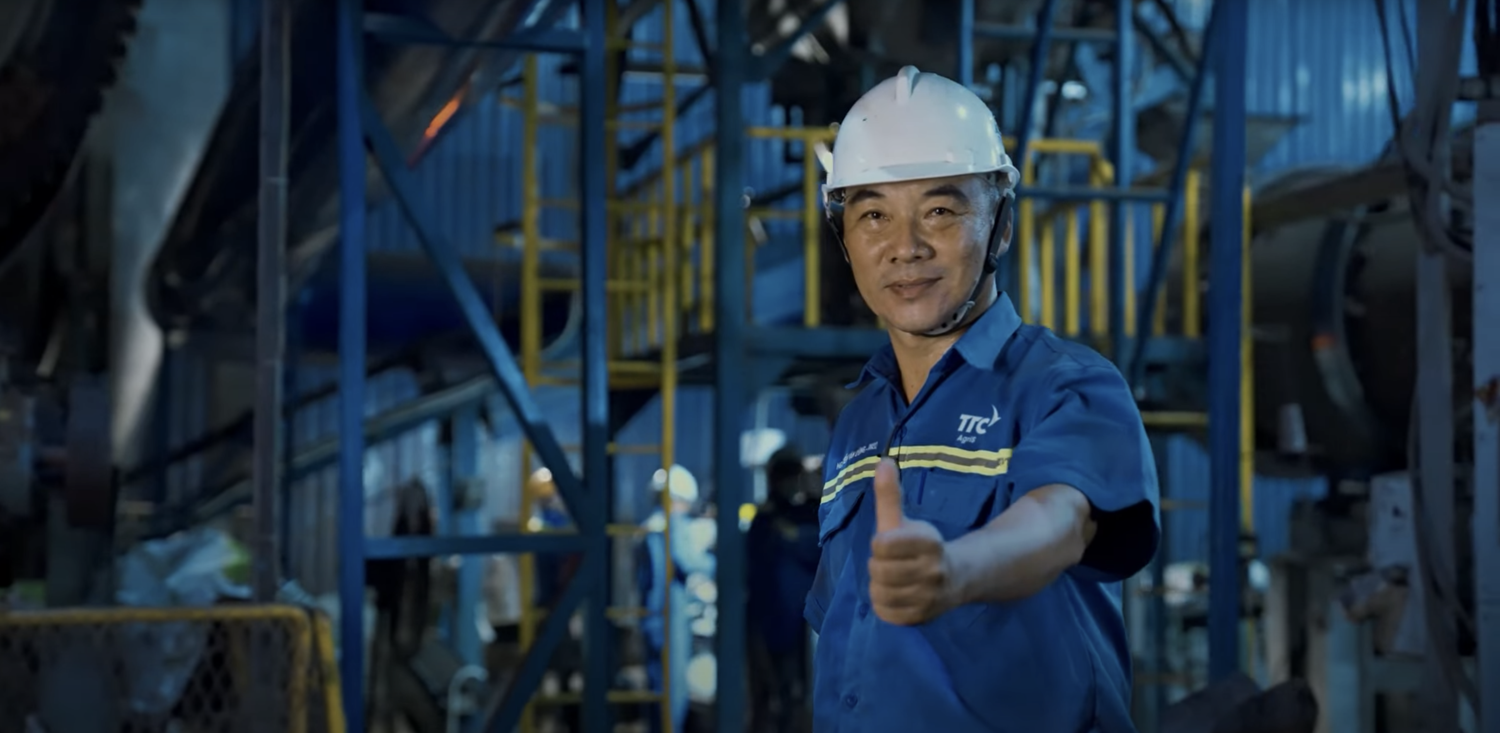 GRI 307 & 419: TUÂN THỦ VỀ MÔI TRƯỜNG, KINH TẾ, XÃ HỘI